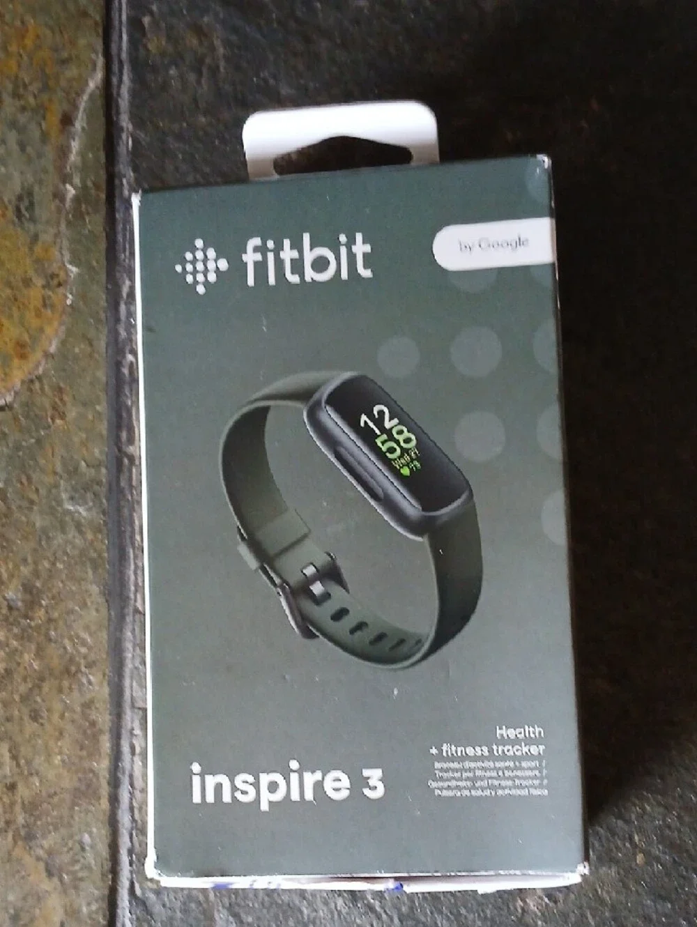 fitbit Inspire 3 Tracker in Olive-Green Band